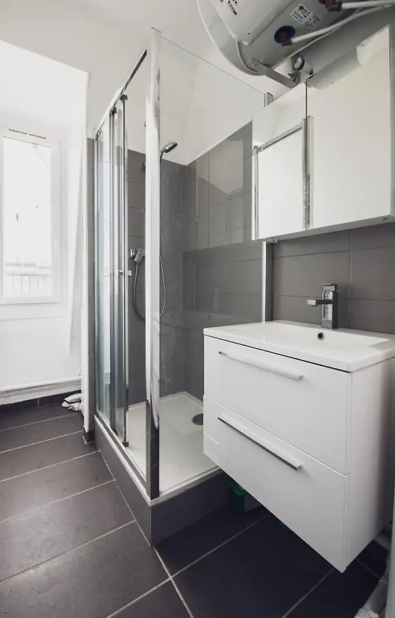 Ferienwohnung Superb Bright Studio Next To The Seine Paris Apartment